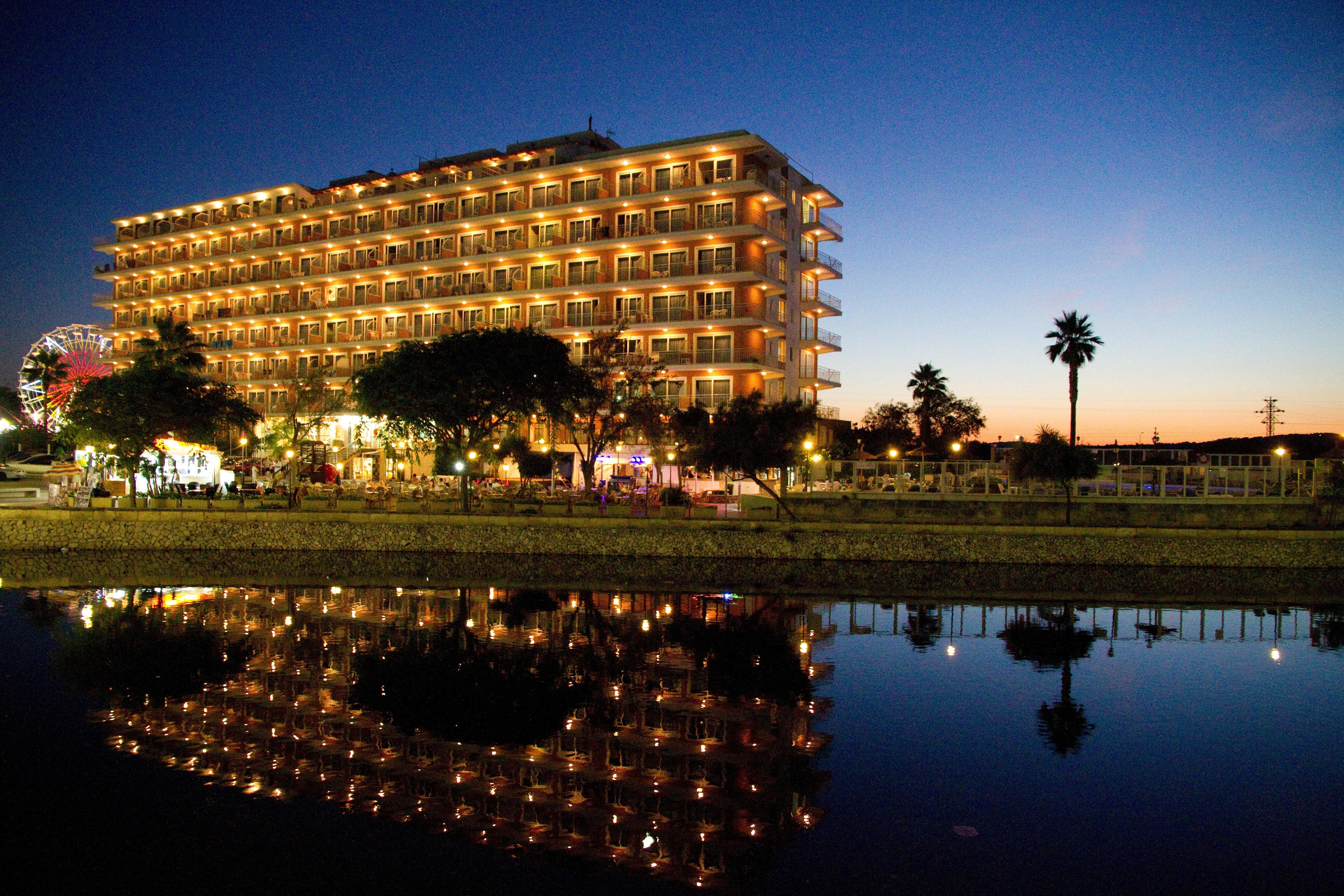 Apartamentos Playa Moreia Сильот Экстерьер фото