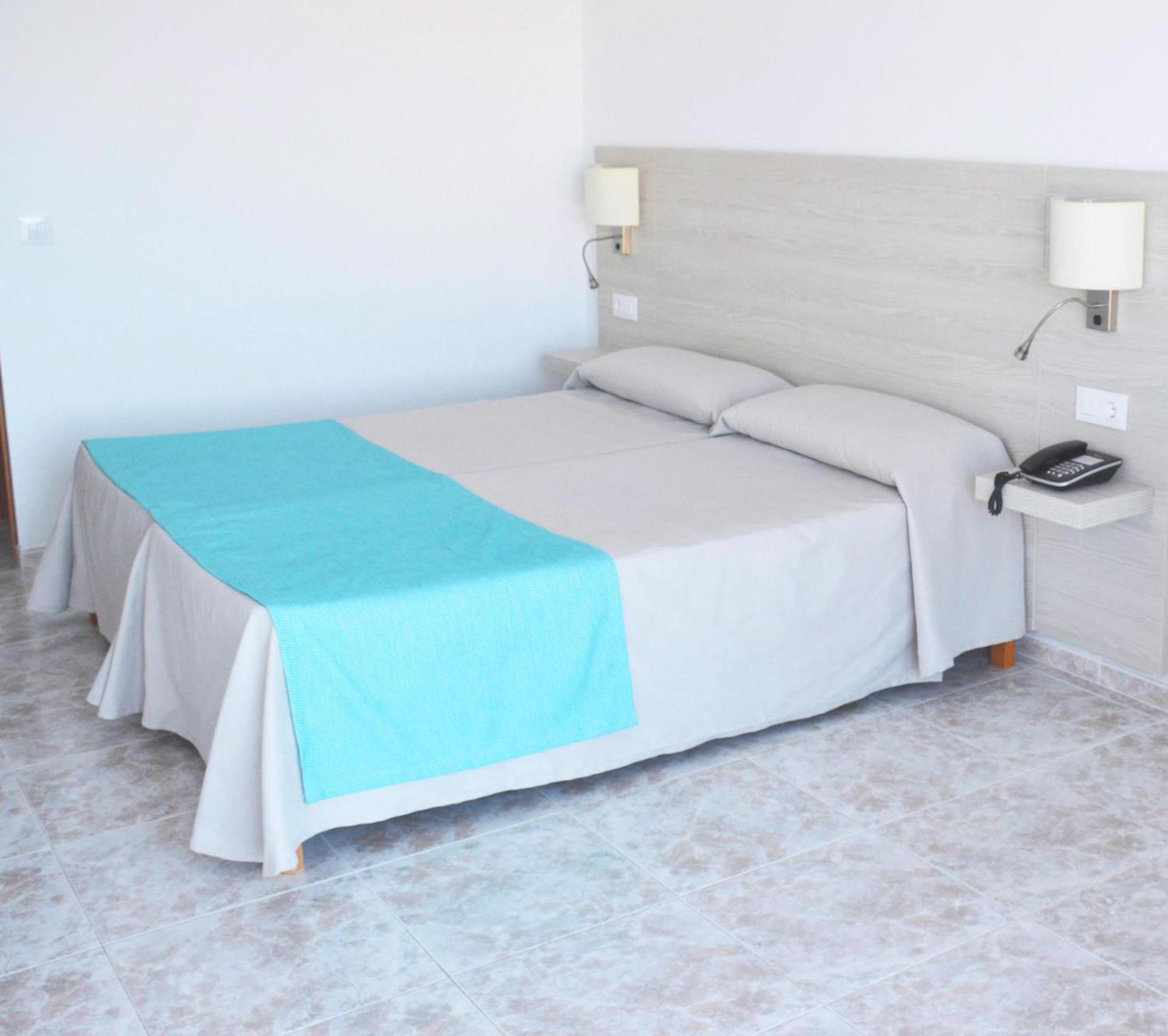 Apartamentos Playa Moreia Сильот Экстерьер фото